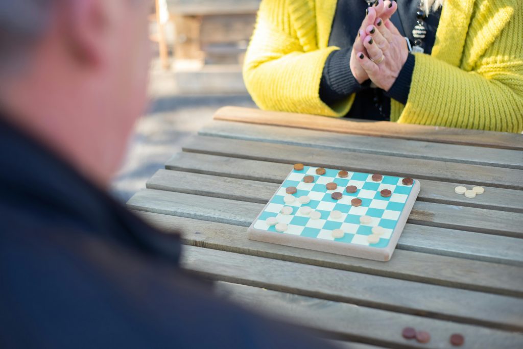 jeux en bois échecs